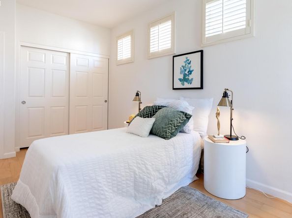 803 Lakeshore Dr, Redwood City CA 94065