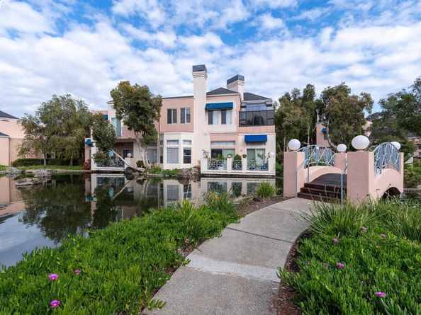 803 Lakeshore Dr, Redwood City CA 94065
