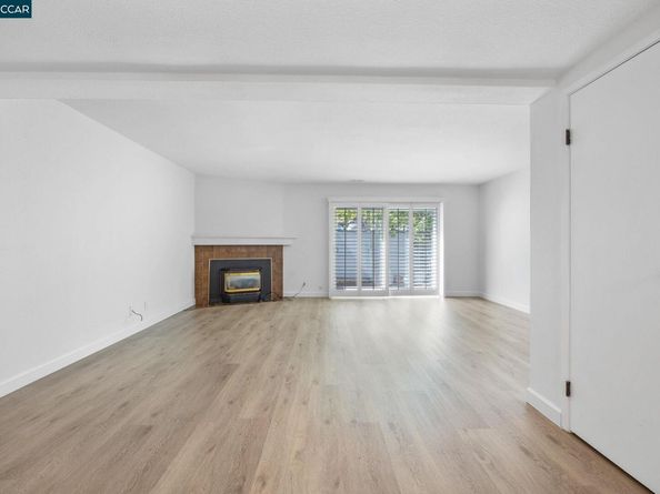 824 Center Ave, Martinez CA 94553