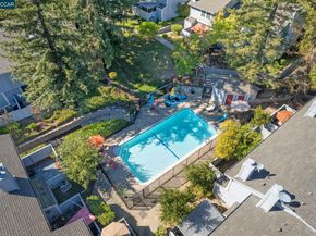 824 Center Ave, Martinez CA 94553