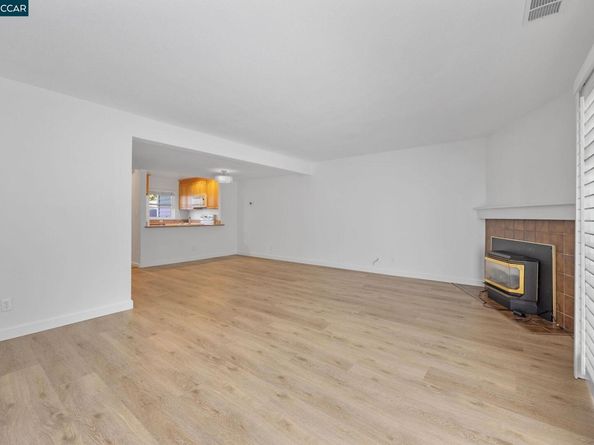 824 Center Ave, Martinez CA 94553