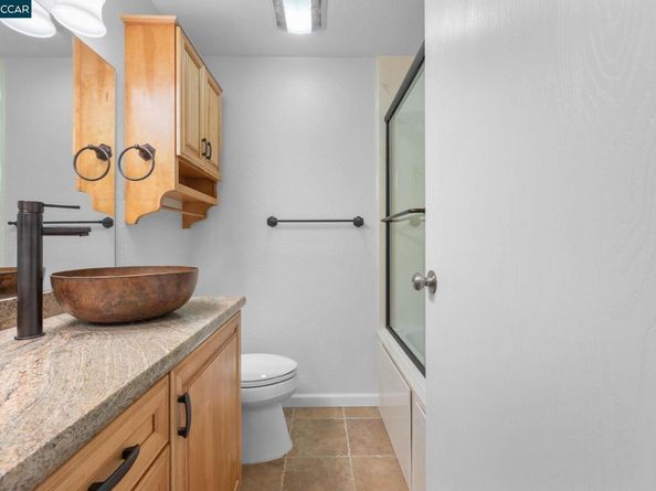 824 Center Ave, Martinez CA 94553