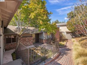 21 Tyson Cir, Piedmont CA 94611