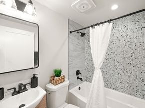 857 Mcelroy St, Oakland CA 94607