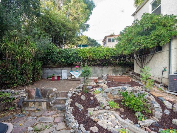 2925 El Monte Ave, Oakland CA 94605