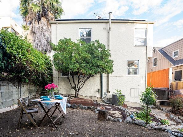 2925 El Monte Ave, Oakland CA 94605
