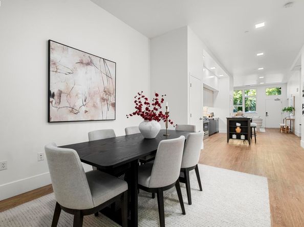 1545 32nd Street 104, Oakland CA 94608