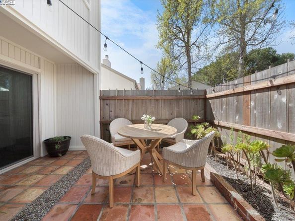 427 Chalda Wy., Moraga CA 94556