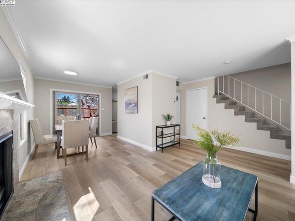 427 Chalda Wy., Moraga CA 94556