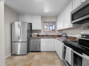 427 Chalda Wy., Moraga CA 94556