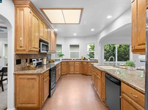 912 Brown St, Martinez CA 94553