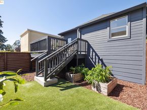 737 61st St, Oakland CA 94609
