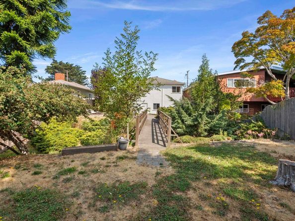 1458 Cedar St, Berkeley CA 94702