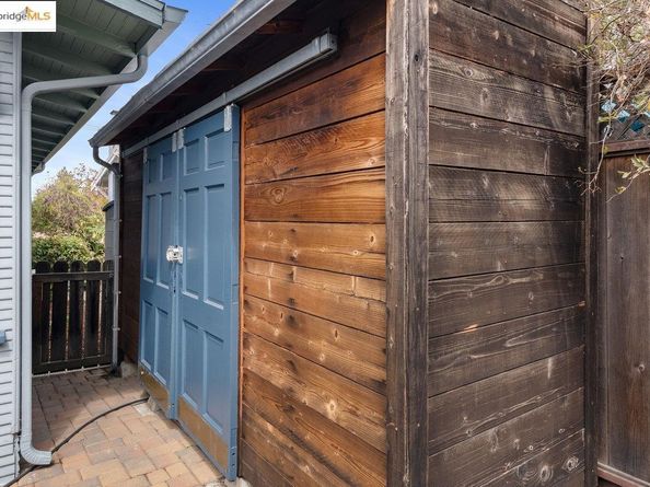 3826 Lincoln Ave, Oakland CA 94602