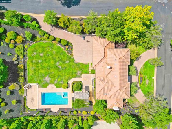 2514 Pomino Way, Pleasanton CA 94566