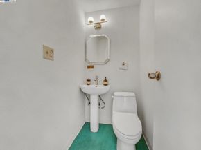 812 Washington Avenue, Albany CA 94706
