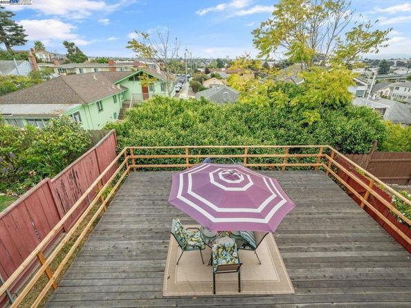 812 Washington Avenue, Albany CA 94706