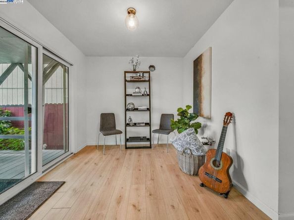 812 Washington Avenue, Albany CA 94706