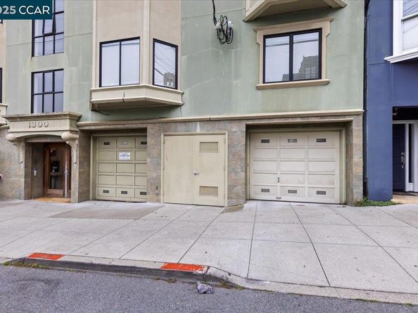 1300 7th Avenue 1, San Francisco CA 94122