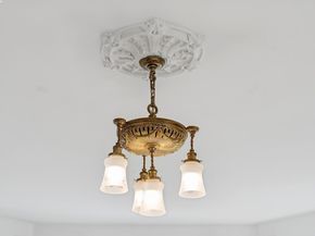 2120 Encinal Ave, Alameda CA 94501