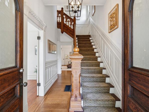 2120 Encinal Ave, Alameda CA 94501