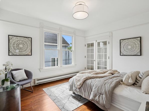 2120 Encinal Ave, Alameda CA 94501