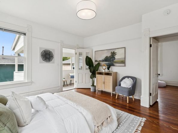 2120 Encinal Ave, Alameda CA 94501