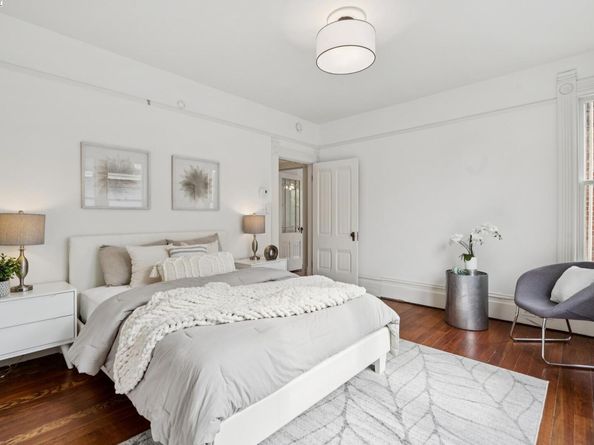 2120 Encinal Ave, Alameda CA 94501