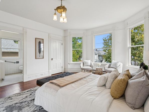2120 Encinal Ave, Alameda CA 94501