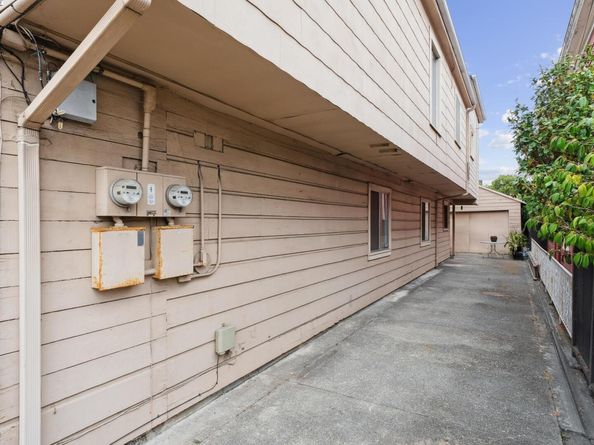 1805 Eagle Ave, Alameda CA 94501