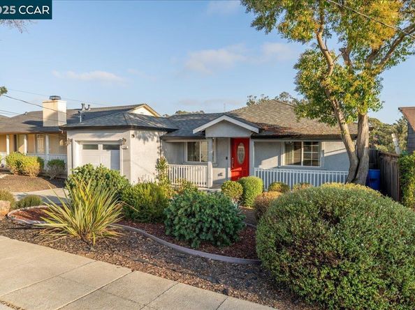 1236 Highland Blvd, Hayward CA 94542
