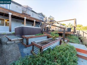 1236 Highland Blvd, Hayward CA 94542