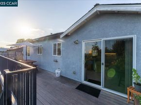1236 Highland Blvd, Hayward CA 94542