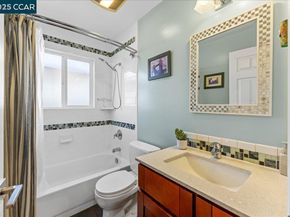 1236 Highland Blvd, Hayward CA 94542
