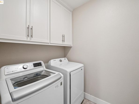 16 Sea Star Ct, Richmond CA 94801