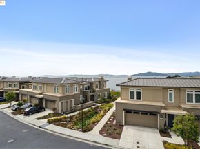 16 Sea Star Ct, Richmond CA 94801