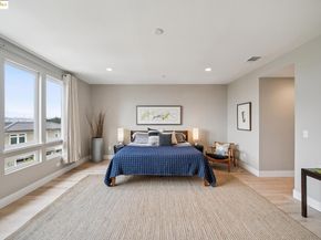 16 Sea Star Ct, Richmond CA 94801