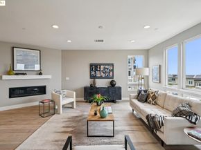 16 Sea Star Ct, Richmond CA 94801