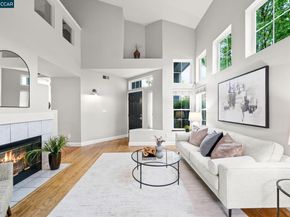 1221 Buckeye Ter, Clayton CA 94517