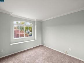 1221 Buckeye Ter, Clayton CA 94517