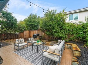1221 Buckeye Ter, Clayton CA 94517