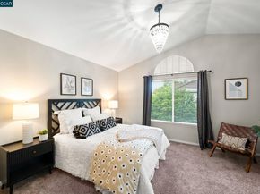 1221 Buckeye Ter, Clayton CA 94517