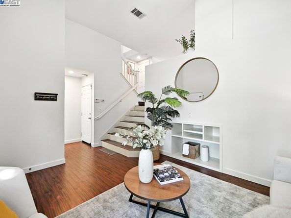 4683 Mangrove Dr, Dublin CA 94568