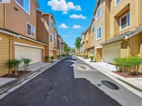 4683 Mangrove Dr, Dublin CA 94568