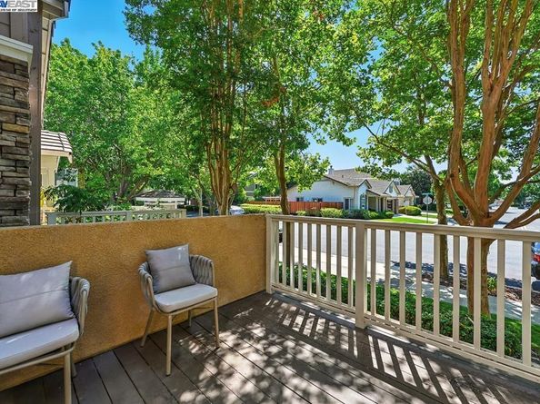 4683 Mangrove Dr, Dublin CA 94568