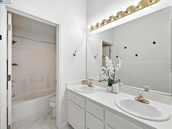 4683 Mangrove Dr, Dublin CA 94568