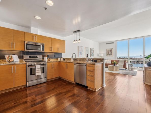 222 Broadway 1209, Oakland CA 94607