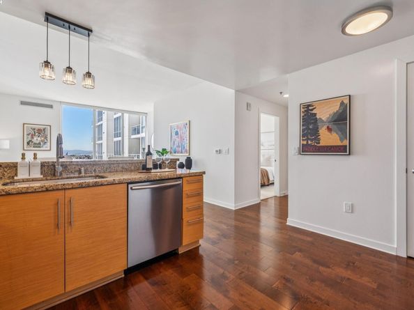 222 Broadway 1209, Oakland CA 94607