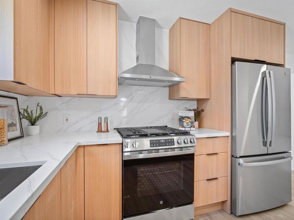 824 14th Ave, Menlo Park CA 94025