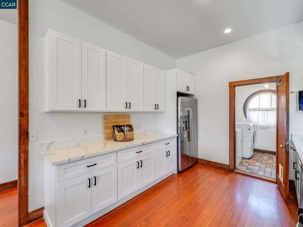 1916 Woolsey Street, Berkeley CA 94703